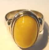 Ovaler Silberring mit gelbem, butterscotch Bernstein / GR.53